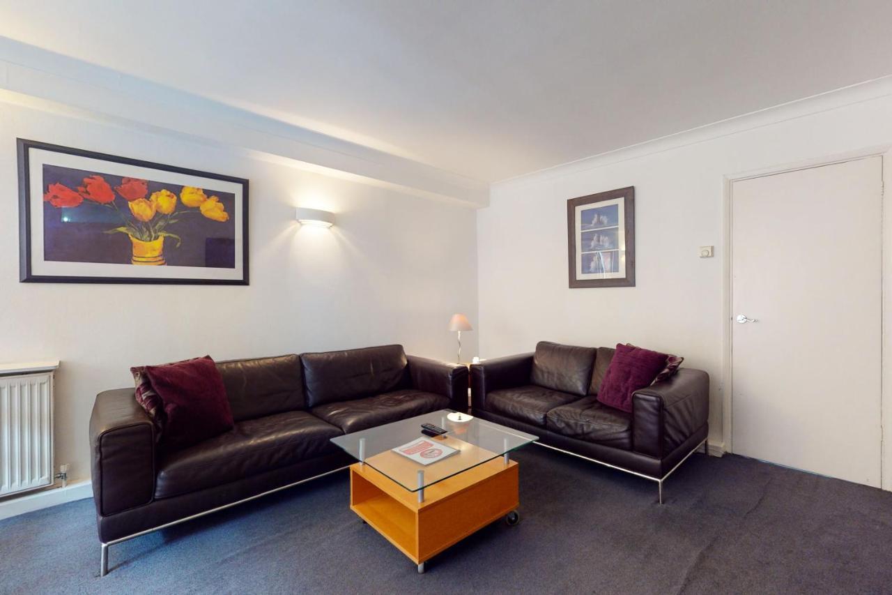 Hertford Court Лондон Экстерьер фото