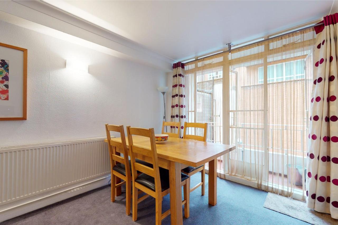 Hertford Court Лондон Экстерьер фото