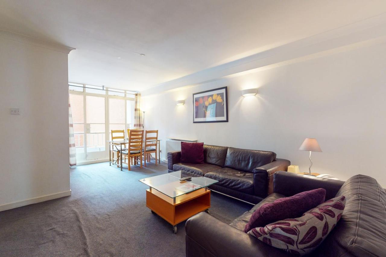 Hertford Court Лондон Экстерьер фото