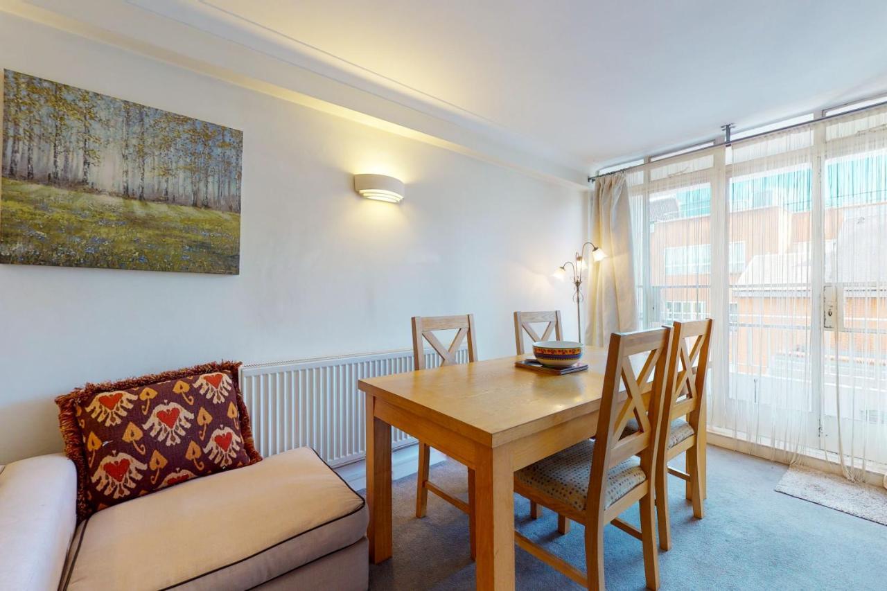 Hertford Court Лондон Экстерьер фото